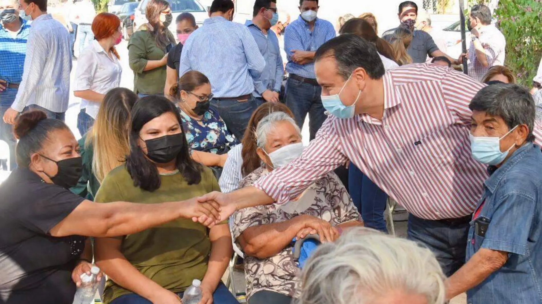 alcalde-antonio-astiazarán-recorrido-arcoiris 2